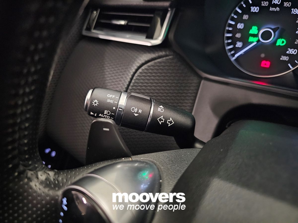 Land Rover Range Rover Velar 2.0D I4 240 CV R-Dynamic S 